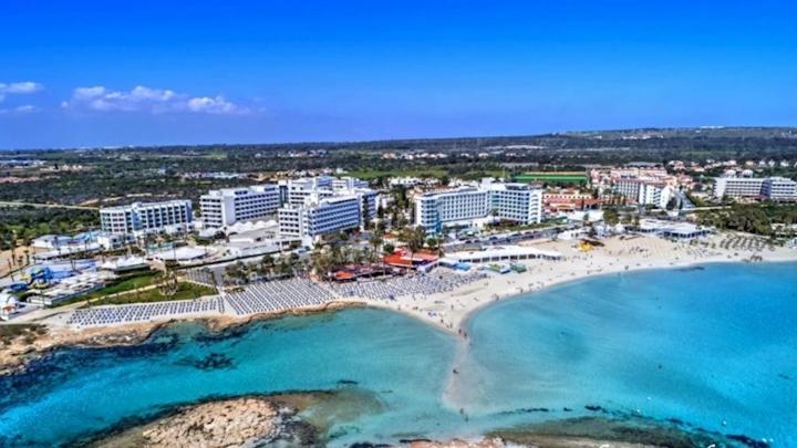 Nissi 3 Amazing Sea View Apartment أيا نابا المظهر الخارجي الصورة